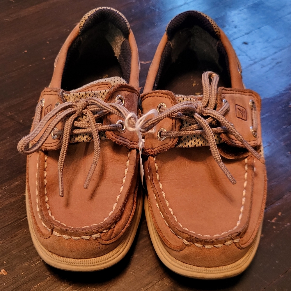 Boys Sperry size 11 shoes